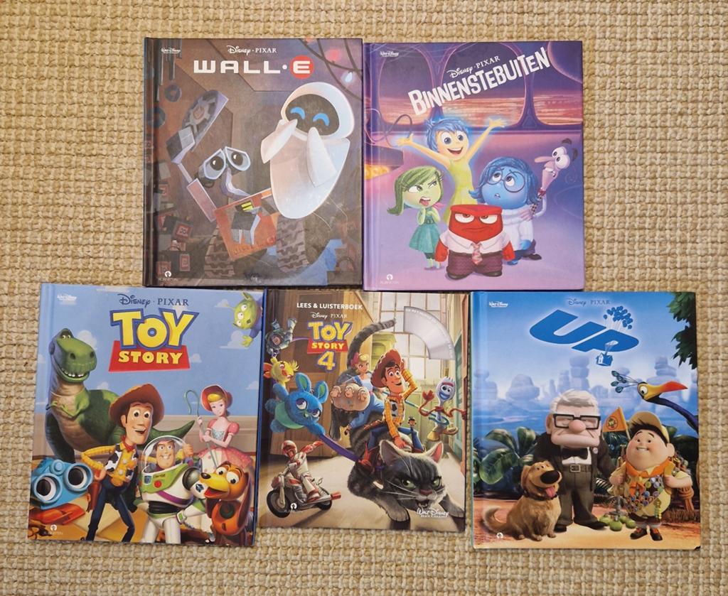 Disney Pixar lees & luisterboeken, Ophalen of Verzenden, Zo goed als nieuw, Disney Pixar, Fictie algemeen
