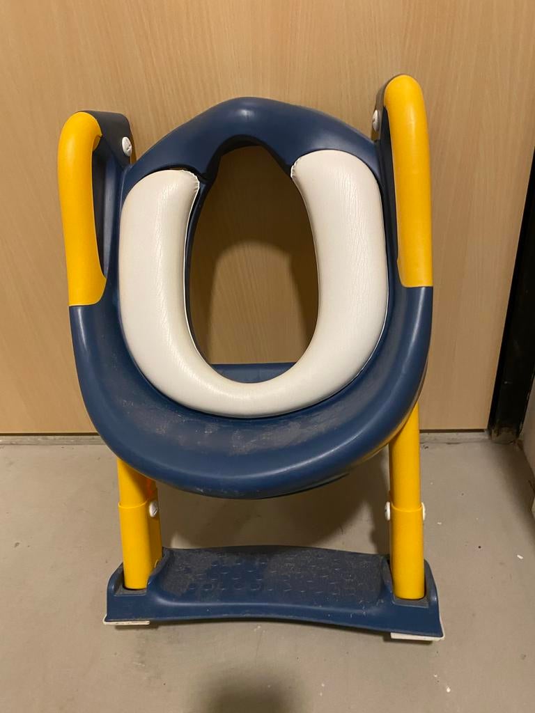 Kinder toiletverkleiner met opstapje, Kinderen en Baby's, Ophalen, Zo goed als nieuw