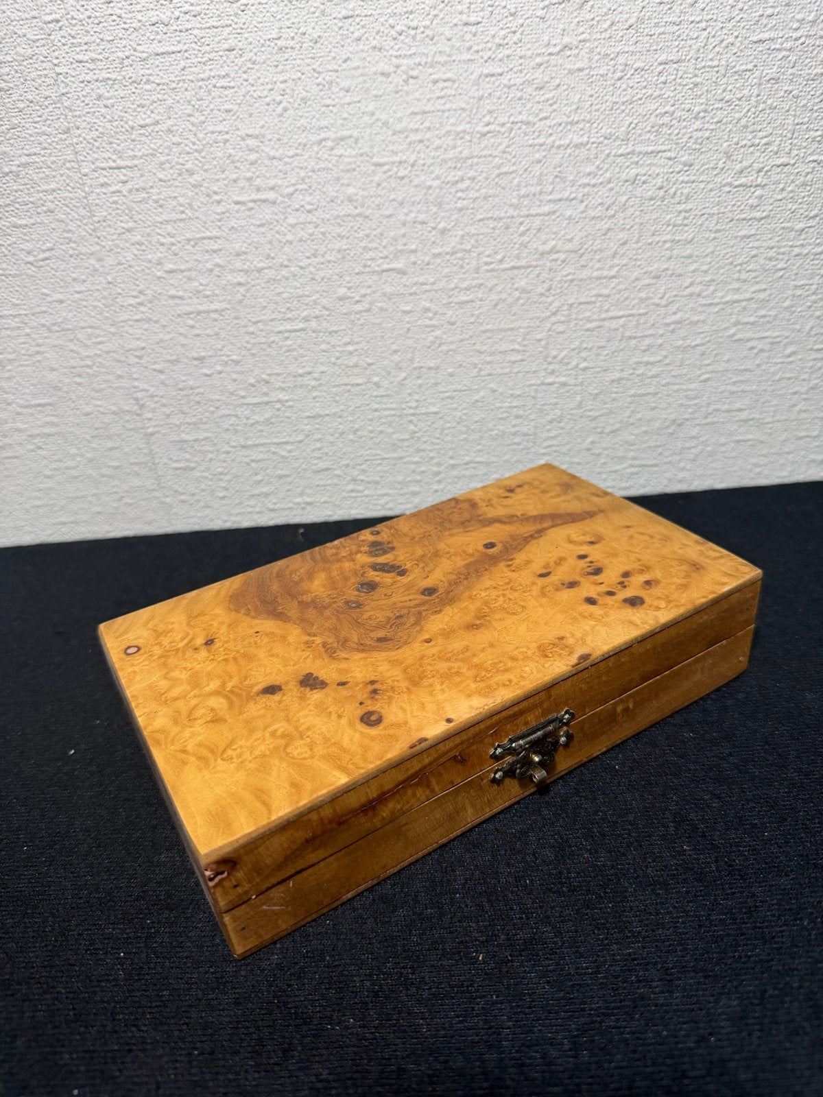 Backgammon spel in houten kistje, Hobby en Vrije tijd, Een of twee spelers, Ophalen of Verzenden, Gebruikt