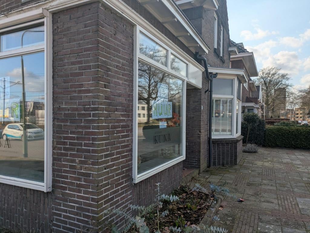 Winkelruimte te huur - 53 m2 met keuken en airco, 53 m², Huur, Bedrijfsruimte