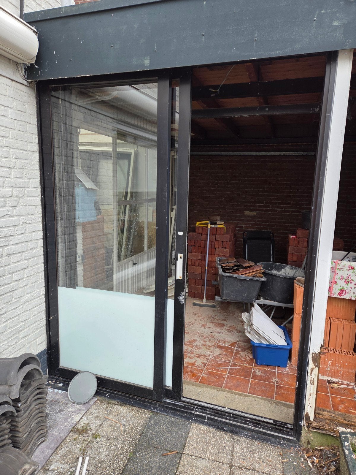 Aluminium schuifpui met enkel glas, Ophalen