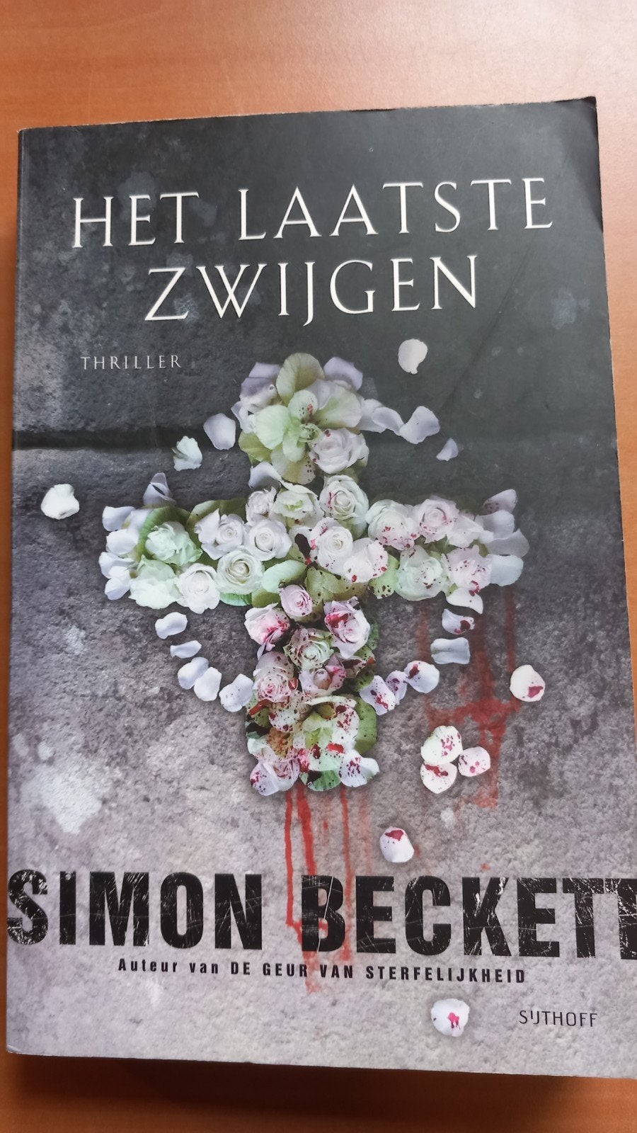 Het Laatste Zwijgen - Simon Beckett (Thriller), Boeken, Ophalen of Verzenden, Gelezen, Simon Beckett, Europa overig