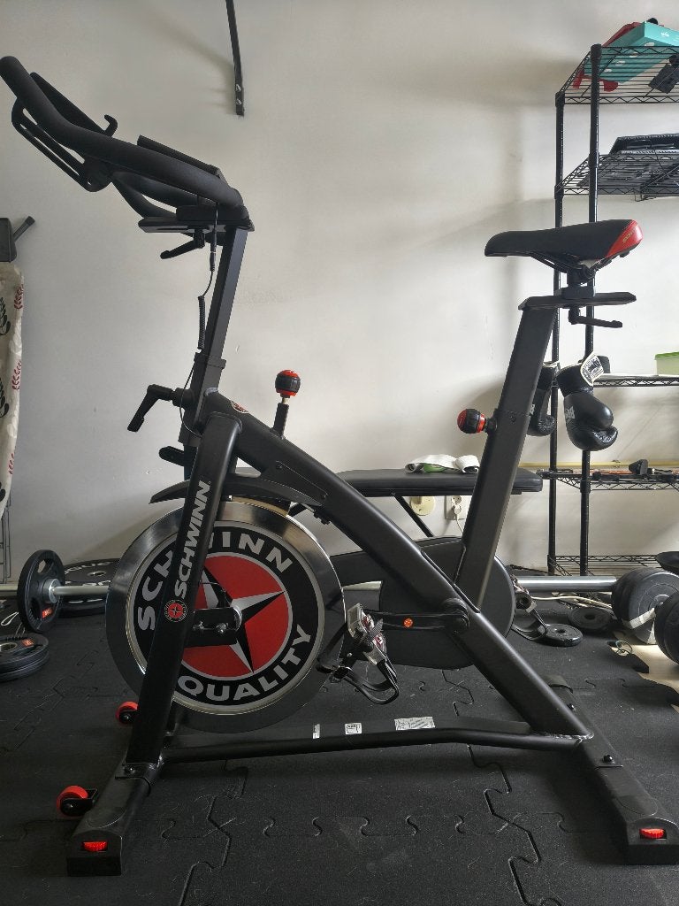 Schwinn IC7 Indoor Exercise Bike / Spinning Bike, Ophalen, Gebruikt, Benen, Overige typen