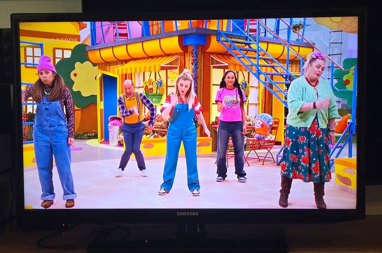 Samsung smart tv UE32EH5300, Ophalen, 50 Hz, 80 tot 100 cm, Zo goed als nieuw
