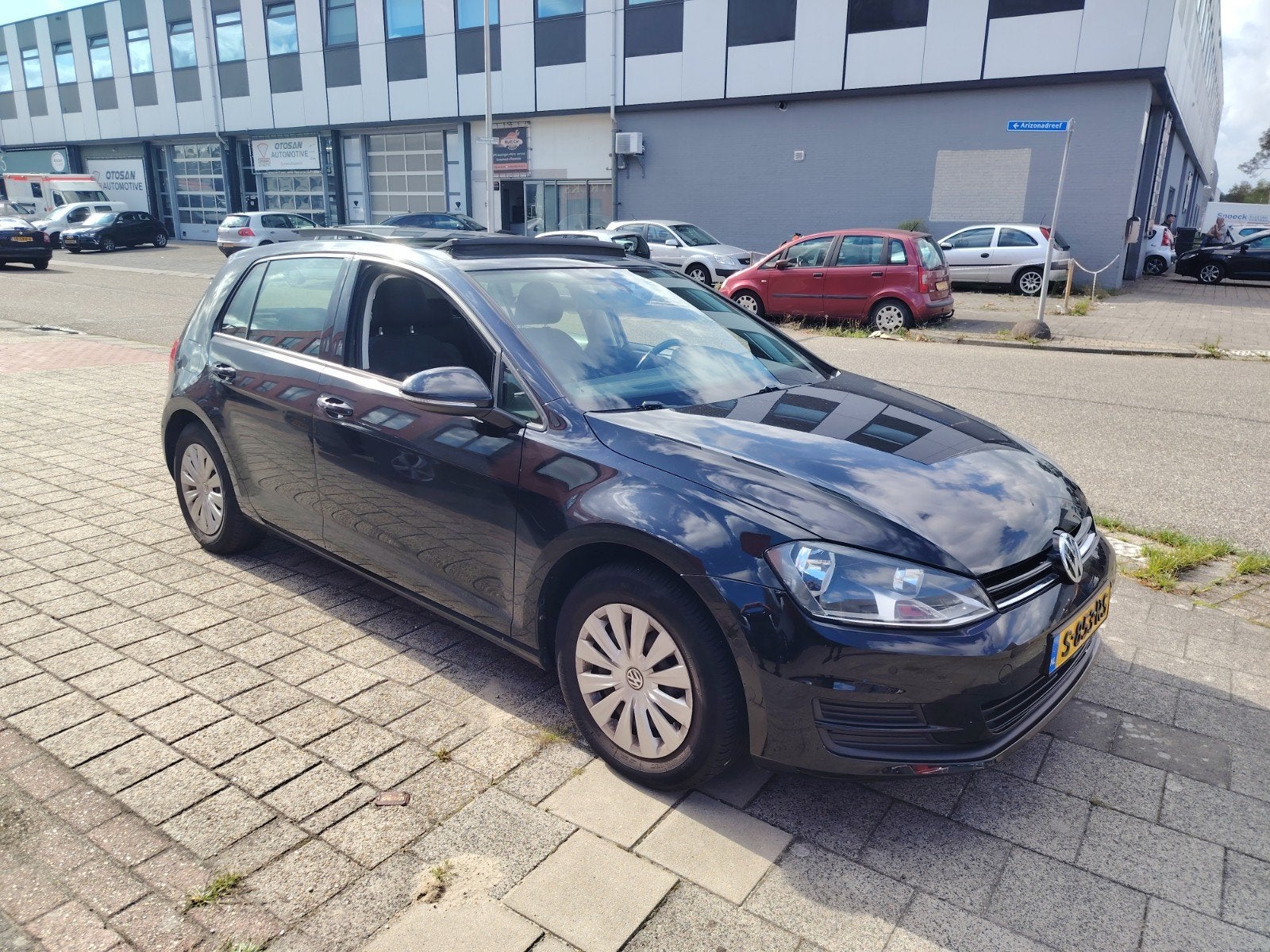Volkswagen Golf 1.2 TSI 2014 Panoramadak Navi climatronic, Auto's, Voorwielaandrijving, 4 cilinders, 610 kg, Handgeschakeld