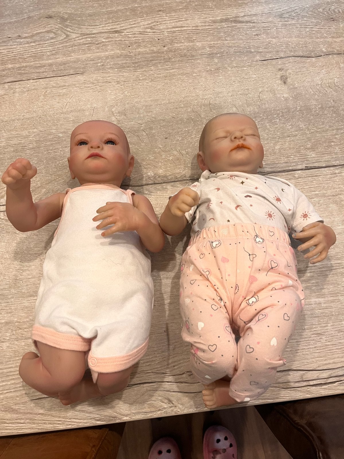 Set van 2 realistische babypoppen (reborn poppen), Ophalen of Verzenden, Zo goed als nieuw, Babypop