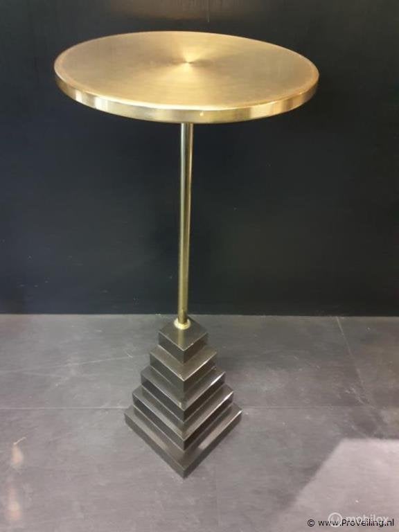 Online Veiling: Bartafel/presentatiezuil, Gebruikt