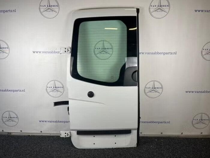 Achterdeur Bus-Bestelauto van een Mercedes Sprinter (147), Auto-onderdelen, Ophalen of Verzenden, Gebruikt, Achter, Achterklep