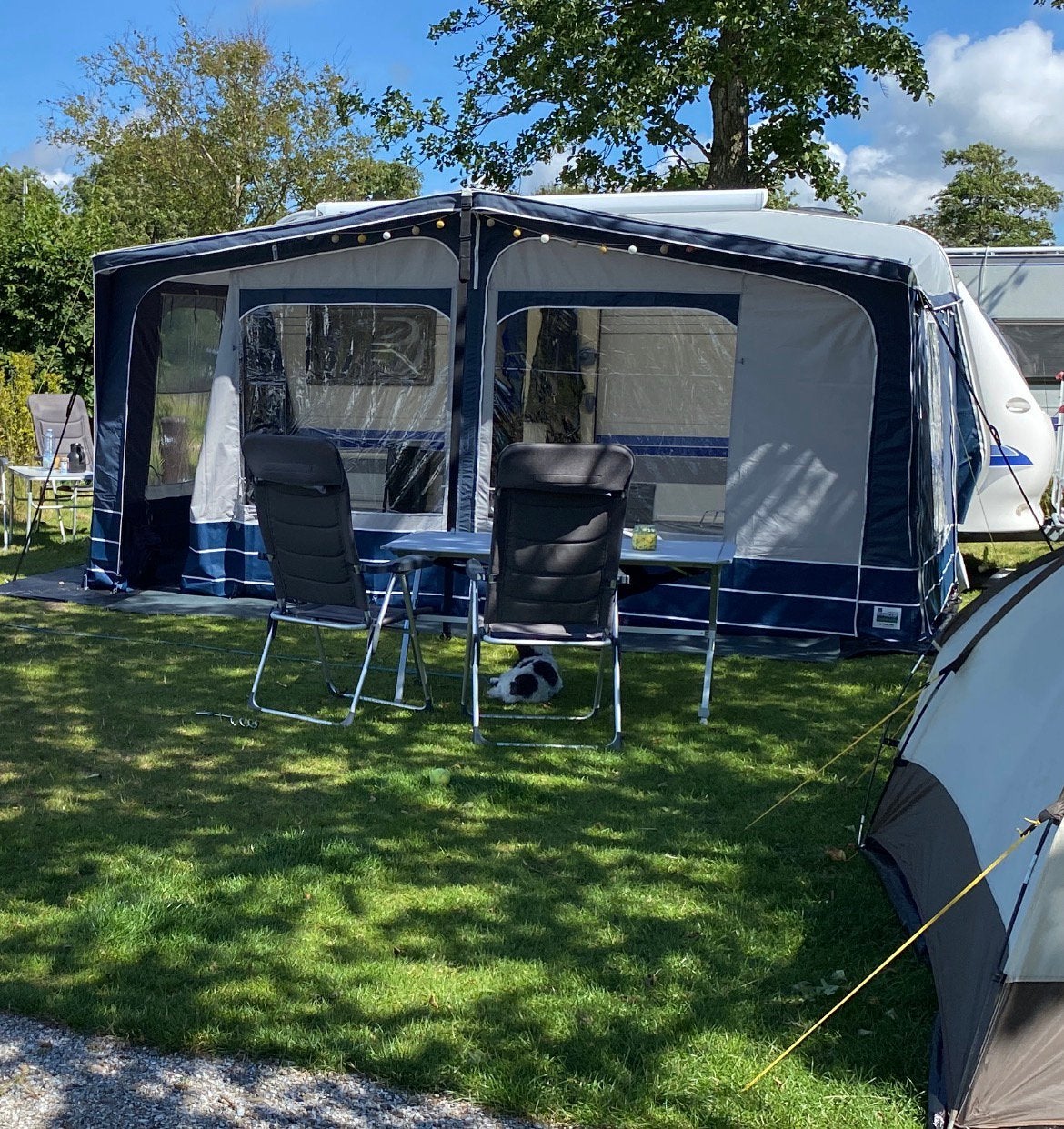Hypercamp voortent, Ophalen, Zo goed als nieuw