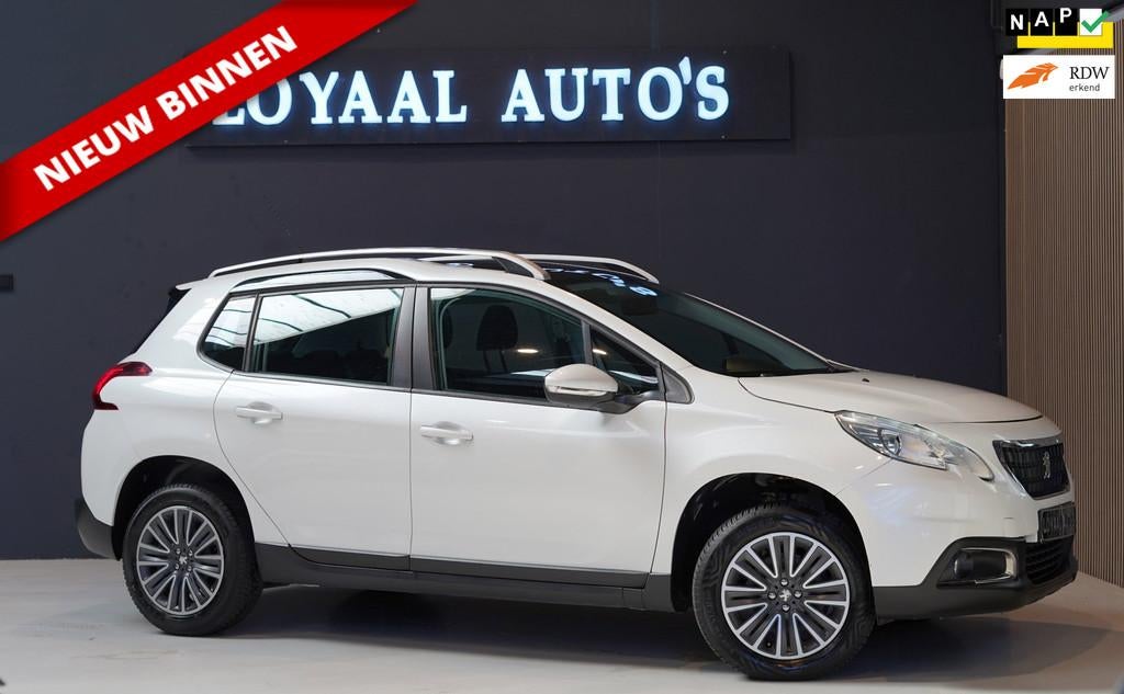 Peugeot 2008 1.2 PureTech Blue Lion | NAVI | GLAZEN-DAK | AI, Auto's, Voorwielaandrijving, Stof, Euro 6, Bedrijf