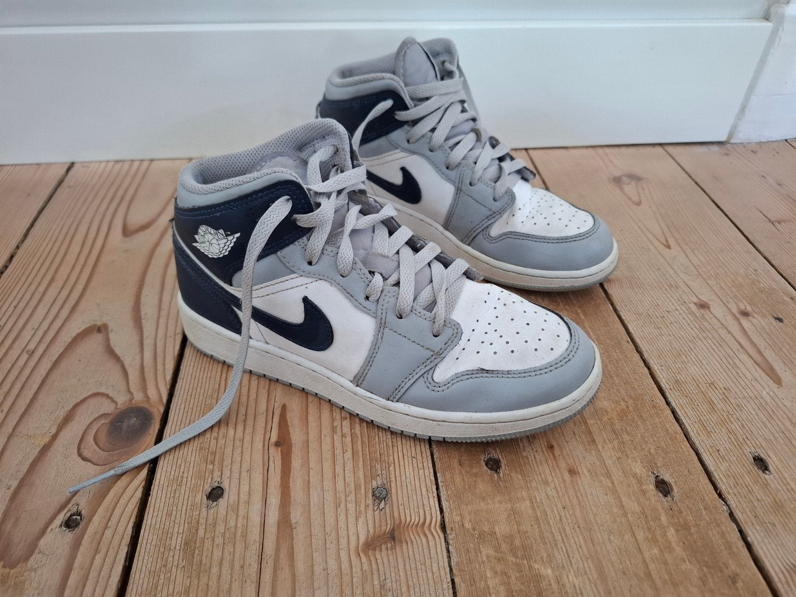 Mooie Nike Air Jordan sneakers in maat 38., Kinderen en Baby's, Ophalen of Verzenden, Jongen of Meisje, Schoenen