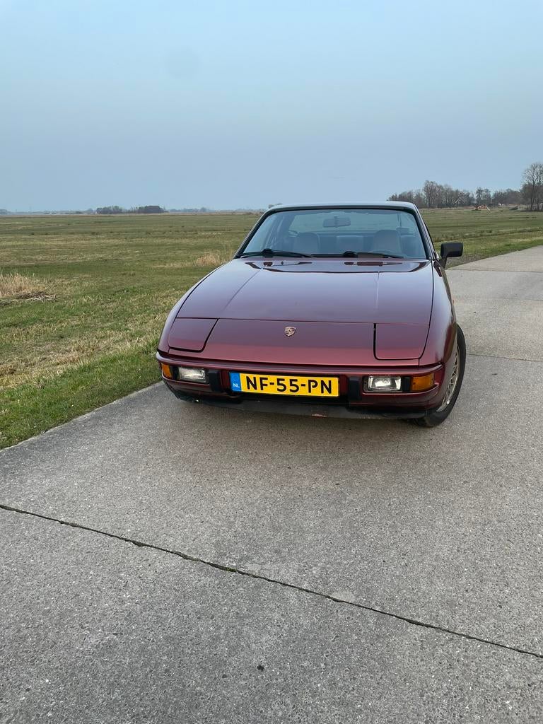 Porsche 924 2.0 Coupe 1985 Rood, Zwart, 4 cilinders, Elektrische achterklep, Origineel Nederlands