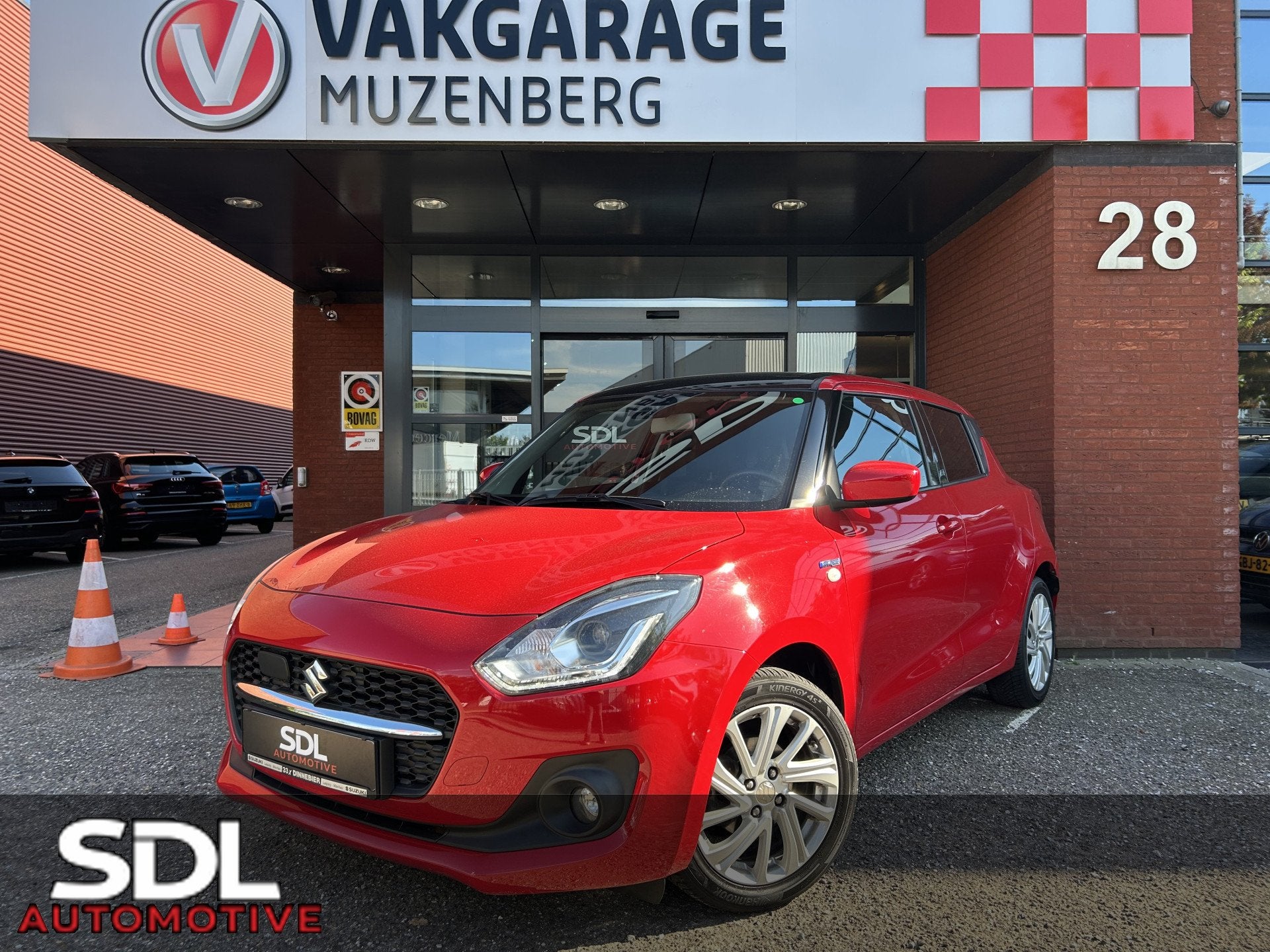 Suzuki Swift 1.2 Style Smart Hybrid // DODEHOEK // ADAPT. CR, Auto's, Stof, Gebruikt, Zwart, 4 cilinders