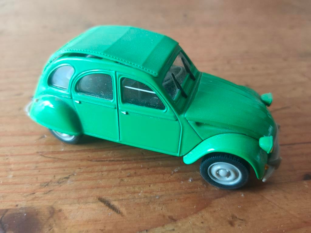 Citroën 2CV 6 1:43 Norev nr32, Hobby en Vrije tijd, Modelauto's | 1:43, Ophalen of Verzenden, Gebruikt, Auto, Norev