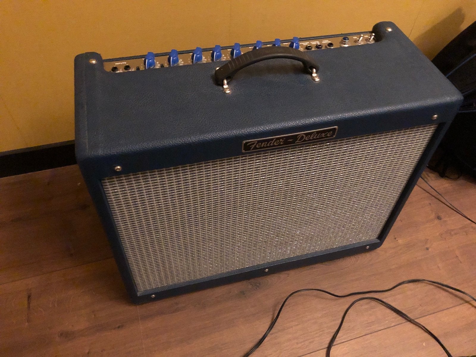 Fender Hot Rod Deluxe "Bluesman" LE met voetpedaal en hoes, Ophalen, Zo goed als nieuw, Gitaar, 50 tot 100 watt