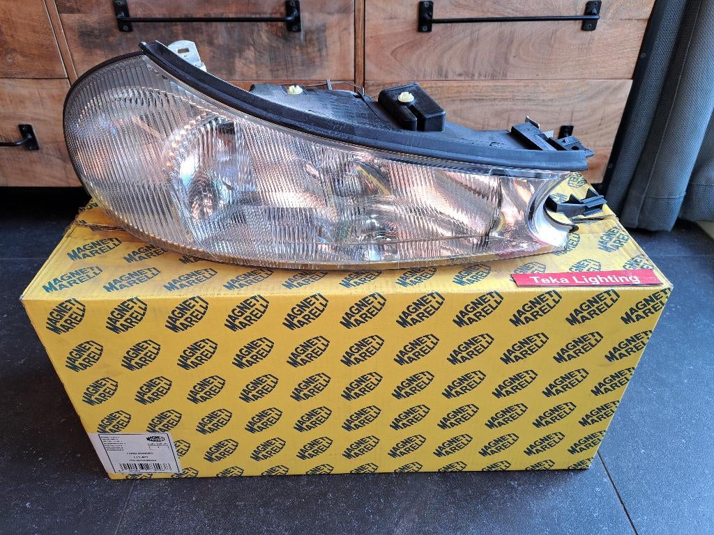 Ford Mondeo MK2 Koplamp Magneti Marelli LPF481 Rechts, Auto-onderdelen, Ophalen of Verzenden, Nieuw, Ford