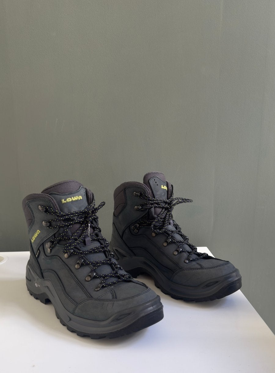 Lowa Renegade GTX wandelschoenen - Maat 44, Ophalen, Zo goed als nieuw, Schoenen