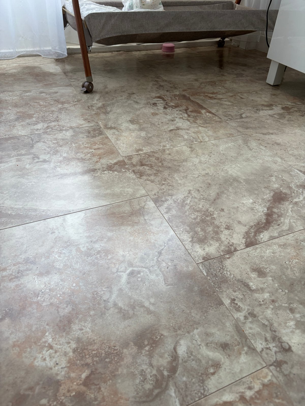 55 m2 tegellaminaat gratis af te halen (incl. 14m2 extra), Ophalen, Gebruikt, Bruin, 50 tot 75 m²