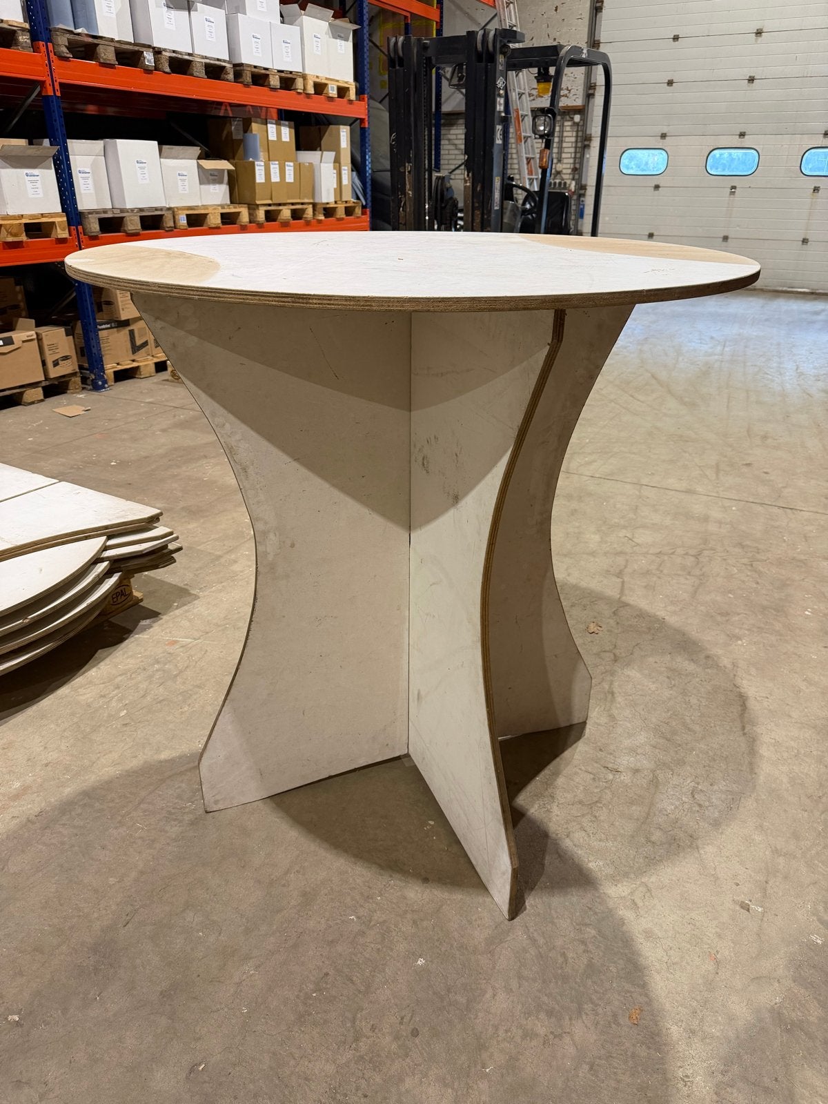 Houten statafel voor evenementen en feesten, Ophalen, Gebruikt