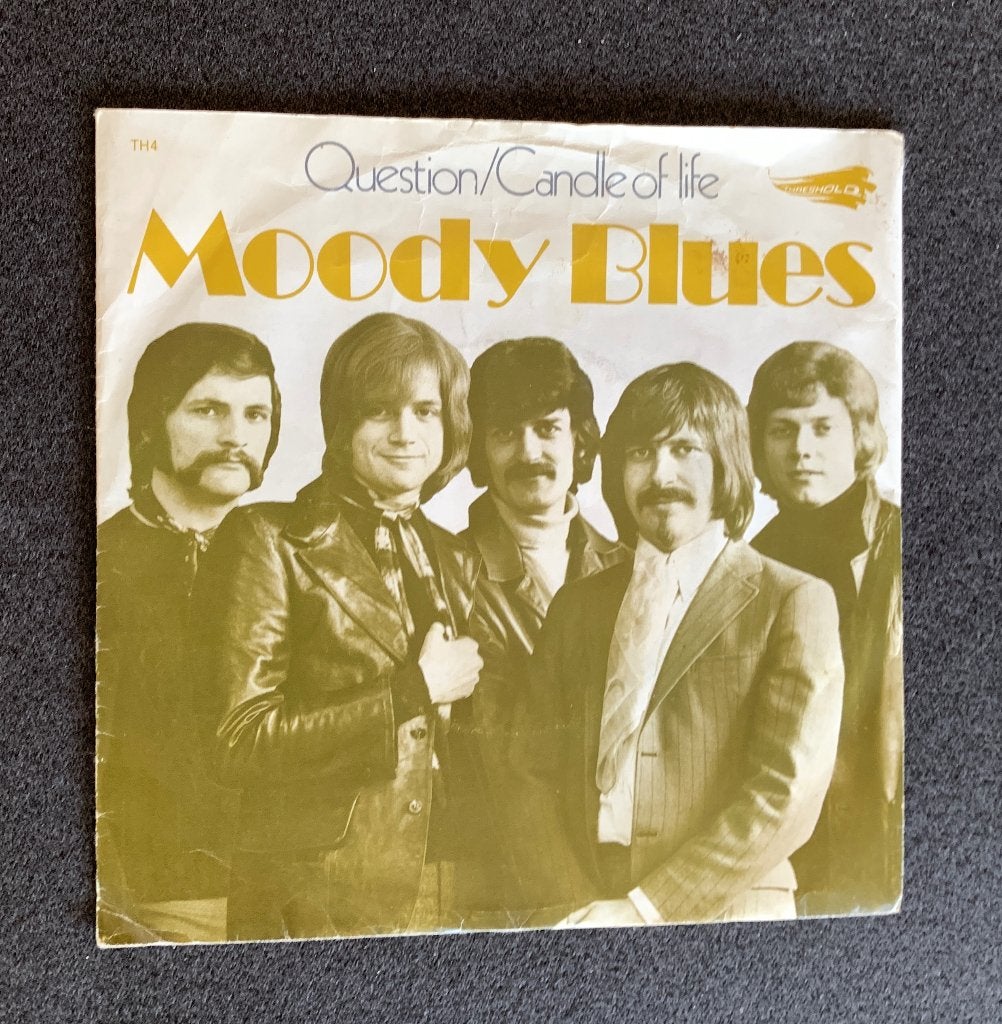 the moody blues - question, 7 inch, Ophalen of Verzenden, Zo goed als nieuw, Classic Rock