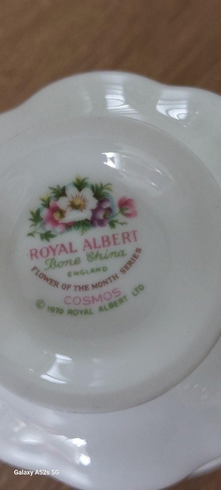 OCTOBER Royal Albert, Ophalen, Zo goed als nieuw, Kop(pen) en/of Schotel(s), Klassiek