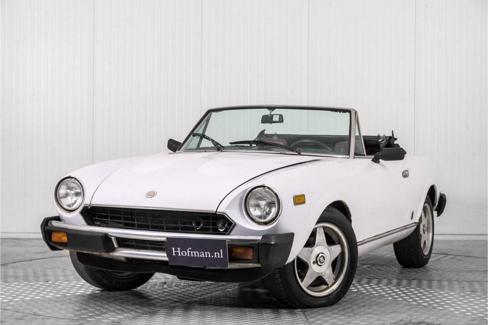 Fiat 124 2000 Sport Spider (bj 1979), Achterwielaandrijving, Gebruikt, 4 cilinders, Cabriolet