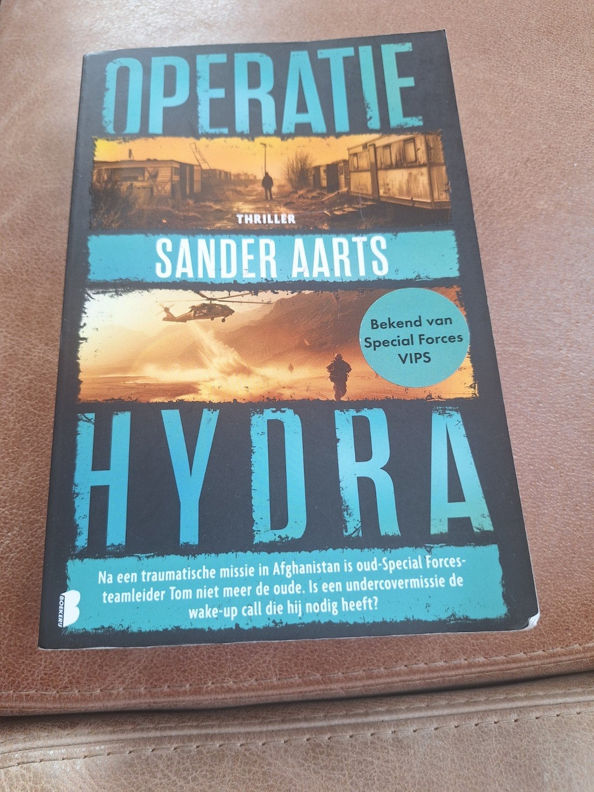 Operatie Hydra - Sander Aarts (Thriller), Ophalen of Verzenden, Zo goed als nieuw, Sander Aarts, Nederland