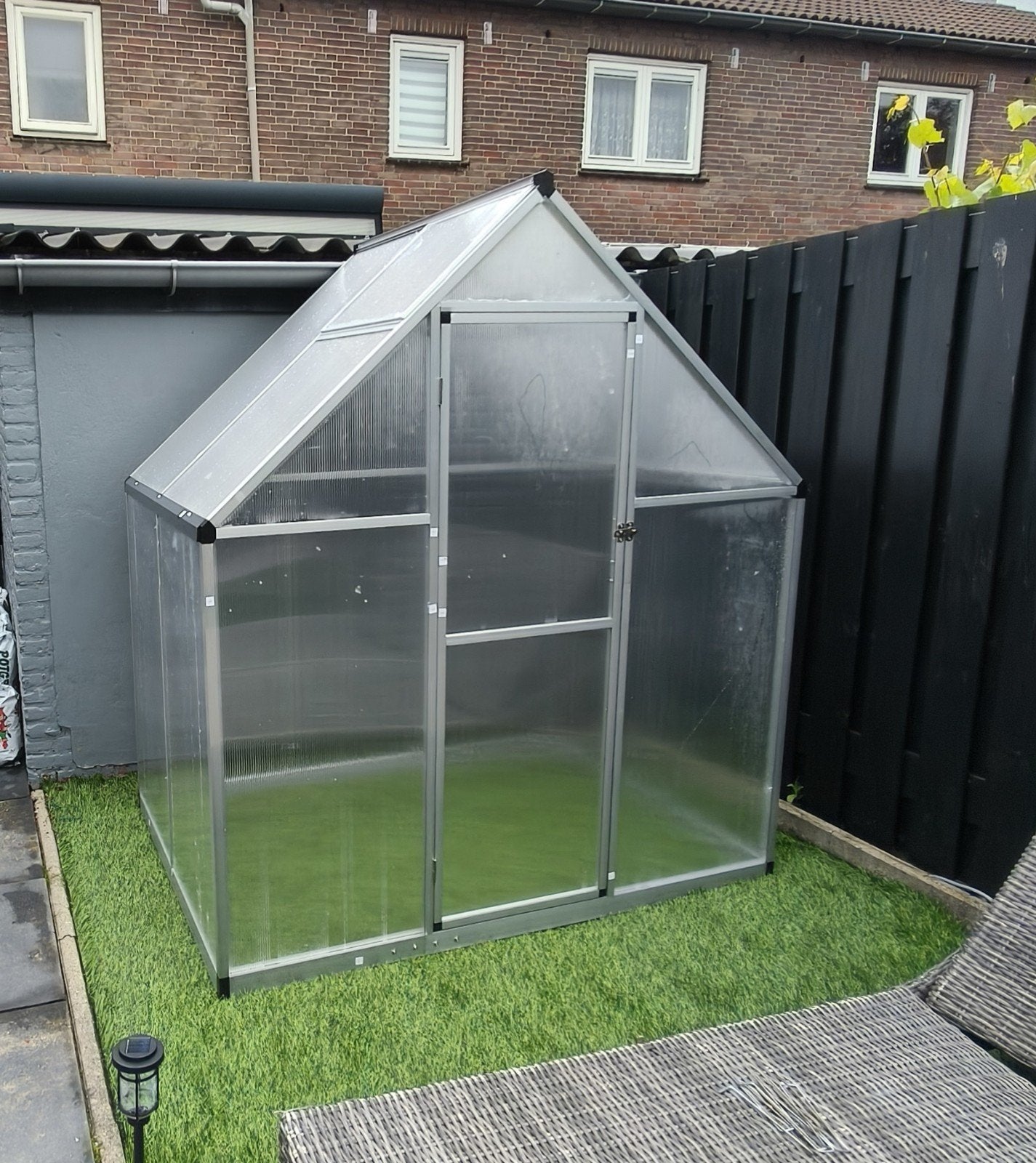 Zo goed als nieuwe tuinkas - slechts 2 maanden oud!, Polycarbonaat, Kweekkas, Ophalen of Verzenden, Zo goed als nieuw