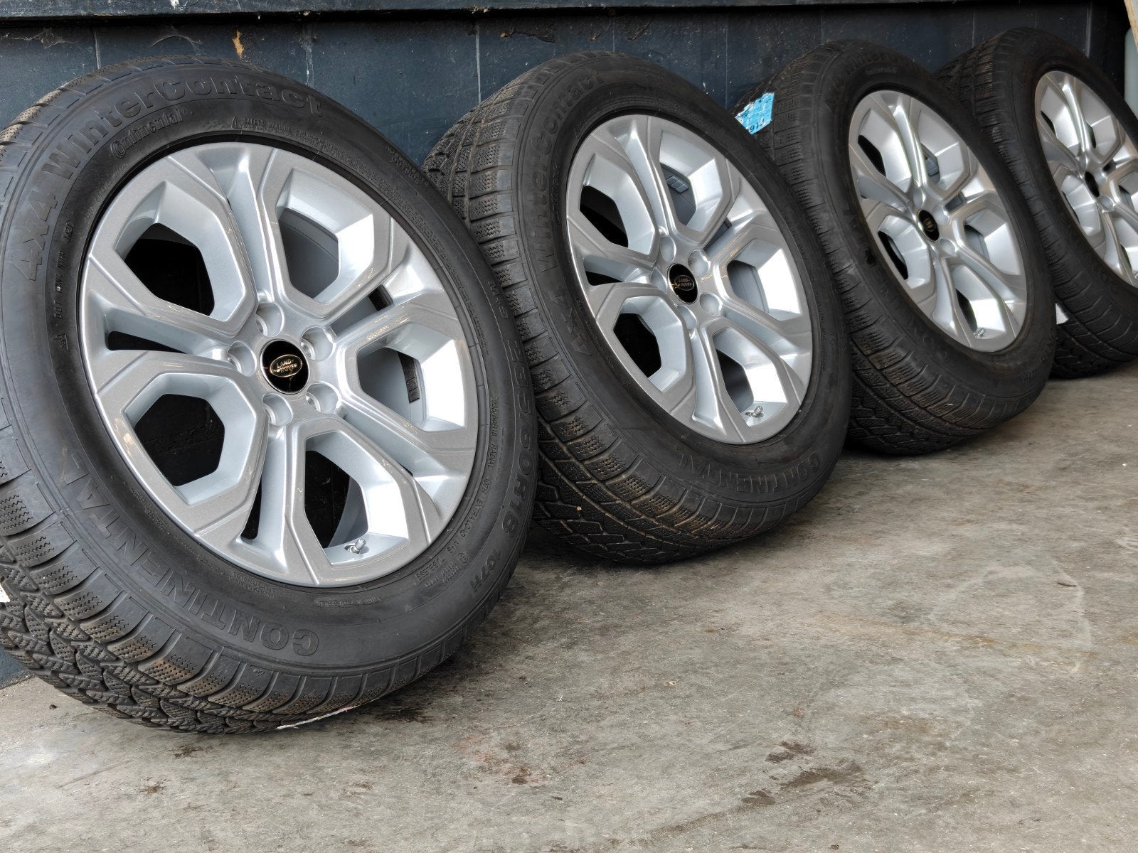 18" Originele Range Rover Evoque Winterset Continental XC60, 18 inch, Gebruikt, Banden en Velgen, 3528AG