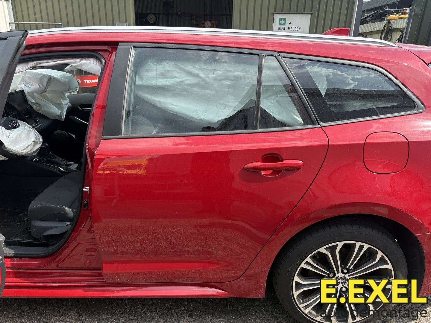 Deur Links achter Toyota Corolla Touring (E21/EH1) vanaf 19, Gebruikt, -, Deur, Ophalen of Verzenden