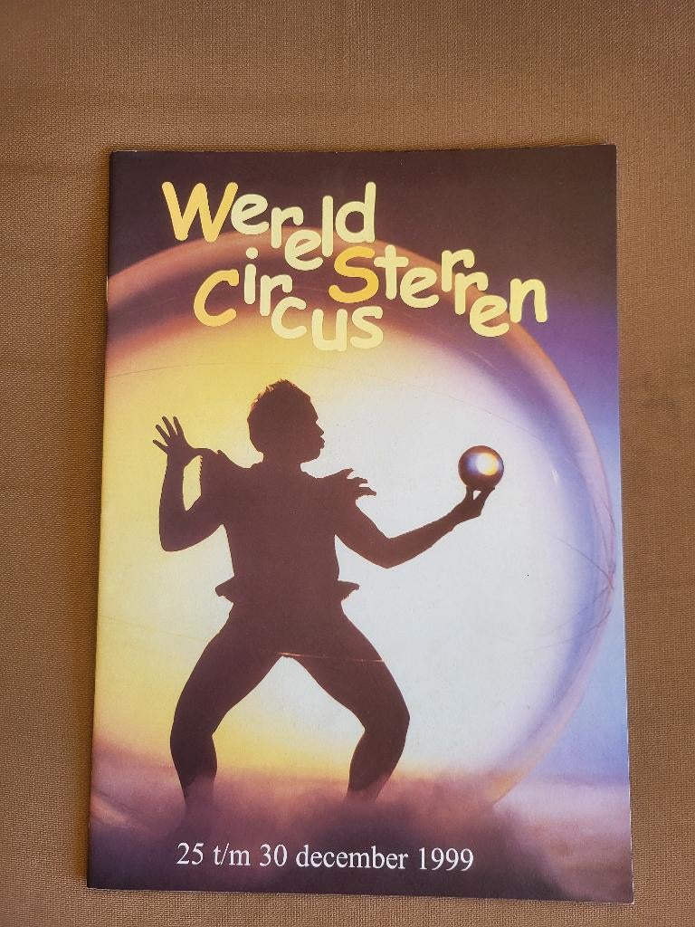 Circus/mooie circusprogramma`s in bijna nieuwstaat / deel 1., Verzamelen, Overige Verzamelen, Ophalen of Verzenden, Zo goed als nieuw