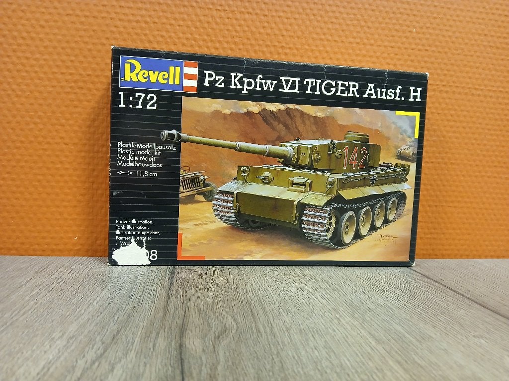 revell pz.Kpfw. VI tiger ausf. h, Tank, Revell, Groter dan 1:32, Nieuw