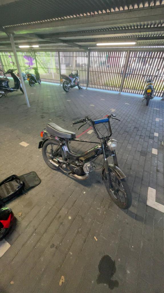 Tomos a35, Fietsen en Brommers, Brommers | Tomos, Ophalen, Maximaal 45 km/u, Zo goed als nieuw, Standard