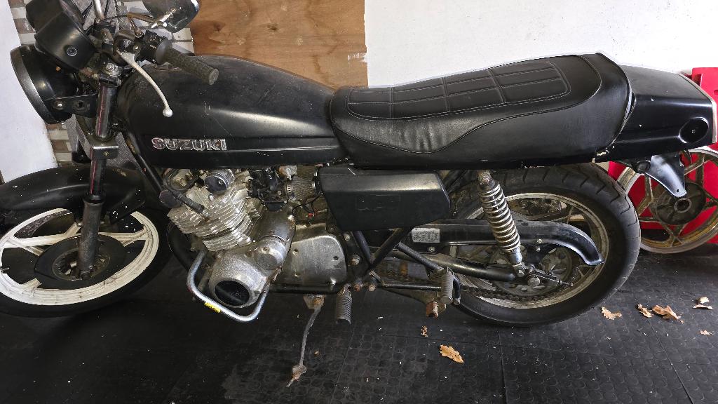 Restauratie Suzuki GS1000, 4 cilinders, Gebruikt, Overig, Handgeschakeld