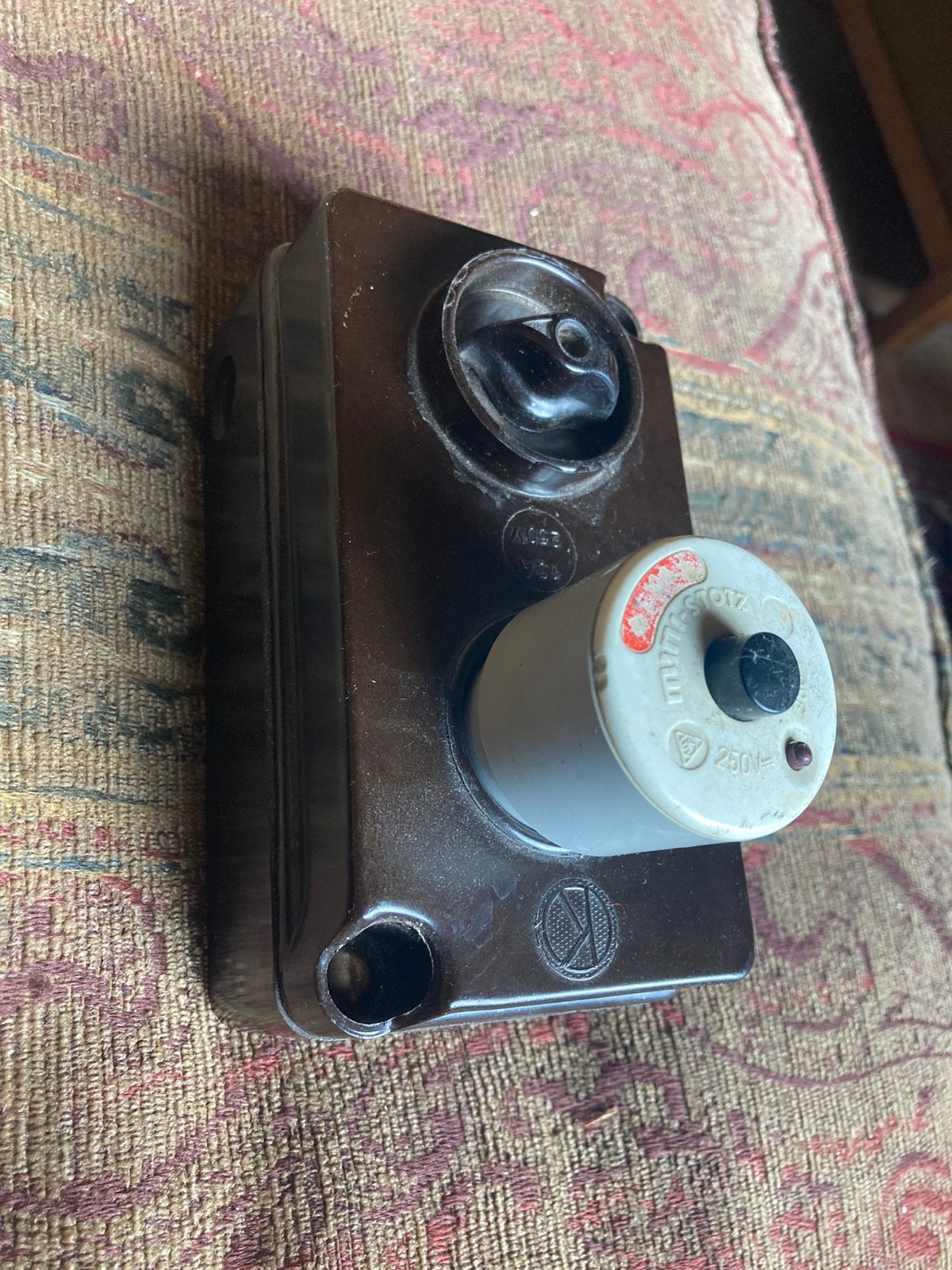 Zekeringkast bakeliet vintage, Doe-het-zelf en Verbouw, Elektra en Kabels, Ophalen of Verzenden, Schakelaar