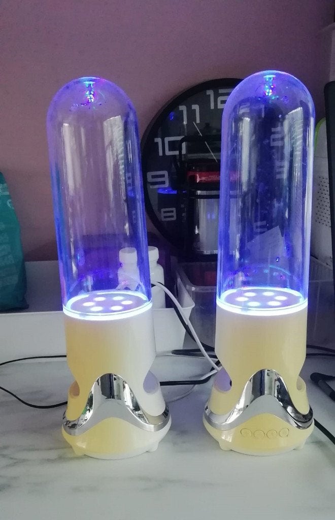 Bluetooth-luidsprekers met een lichtfontein, Audio, Tv en Foto, Luidsprekers, Gebruikt, Bluetooth, Overige typen, Minder dan 60 watt