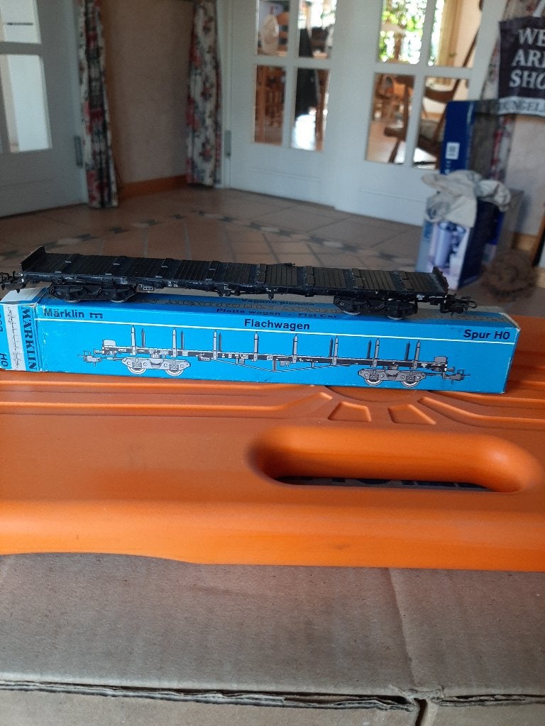 Marklin HO 4770 containerwagen en HO 4663 flachwagen, Wisselstroom, Wagon, Ophalen of Verzenden, Zo goed als nieuw
