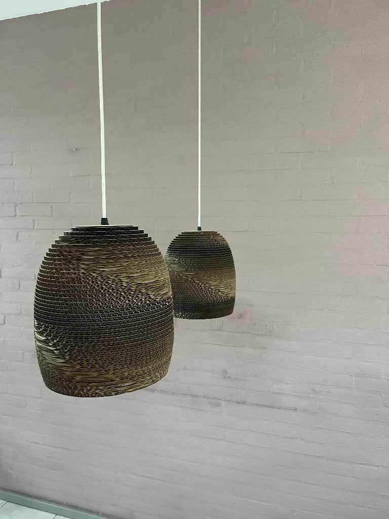 2 kartonnen lampenkappen (hanglamp), Papier/karton, Gebruikt, Bruin, 22 cm