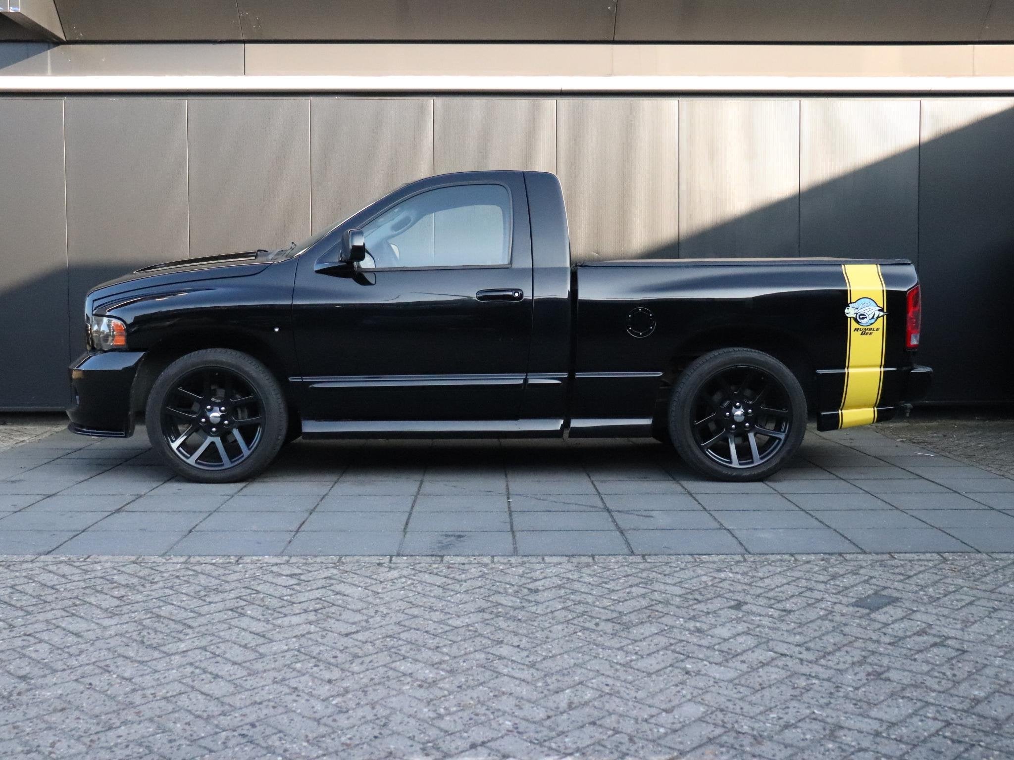 Dodge Ram 1500 RUMBLE BEE | ORIGINELE RUMBLE BEE NR: 4214 |, Auto's, Automaat, Stof, Gebruikt, 8 cilinders