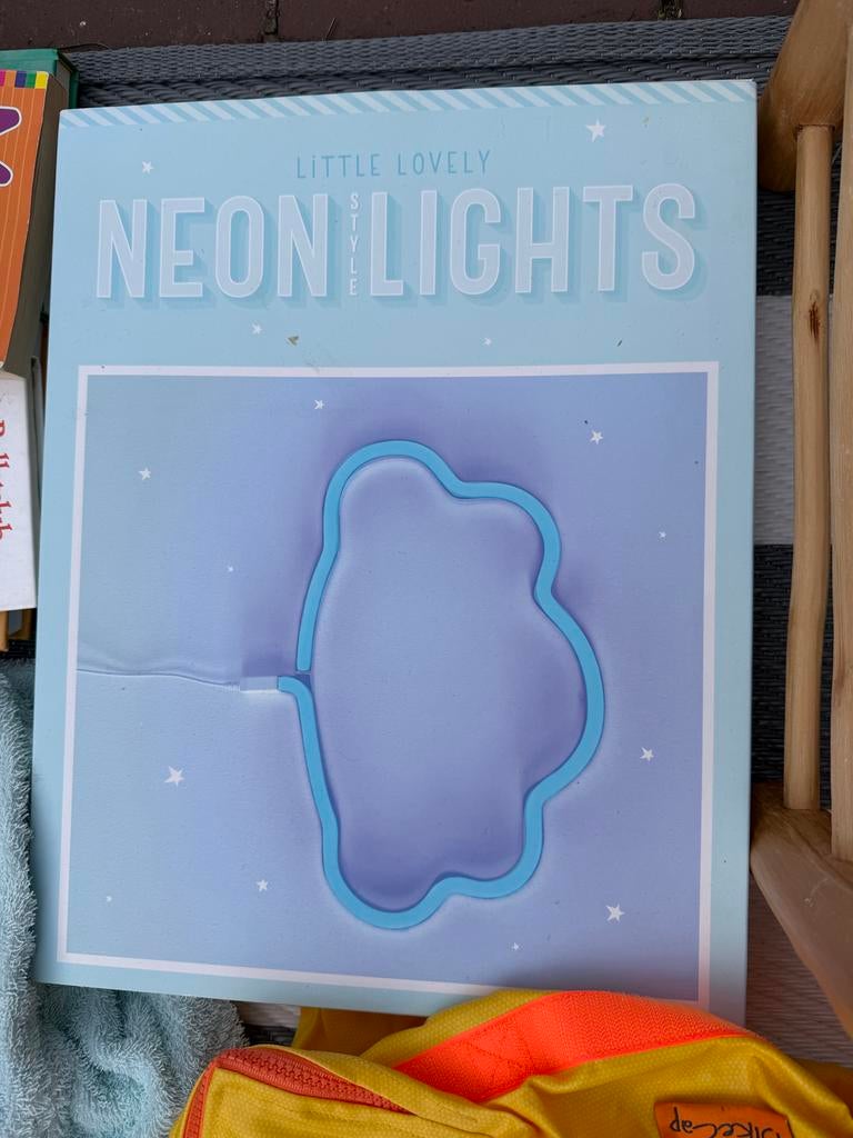 Little Lovely Neon Style Lights - Wolk, Ophalen, Blauw, Kunststof, Zo goed als nieuw