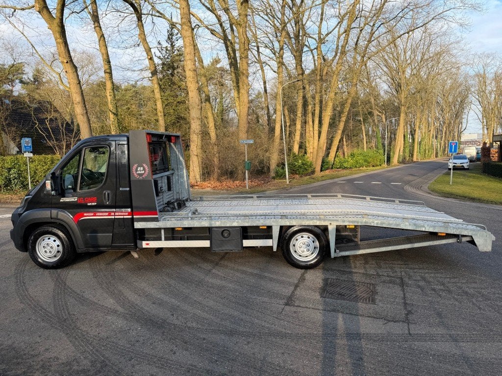 Peugeot BOXER 3.0 HDI 170 pk - Luchtvering - Top onderhouden, Zwart, 2 stoelen, 2998 cc, 2200 kg