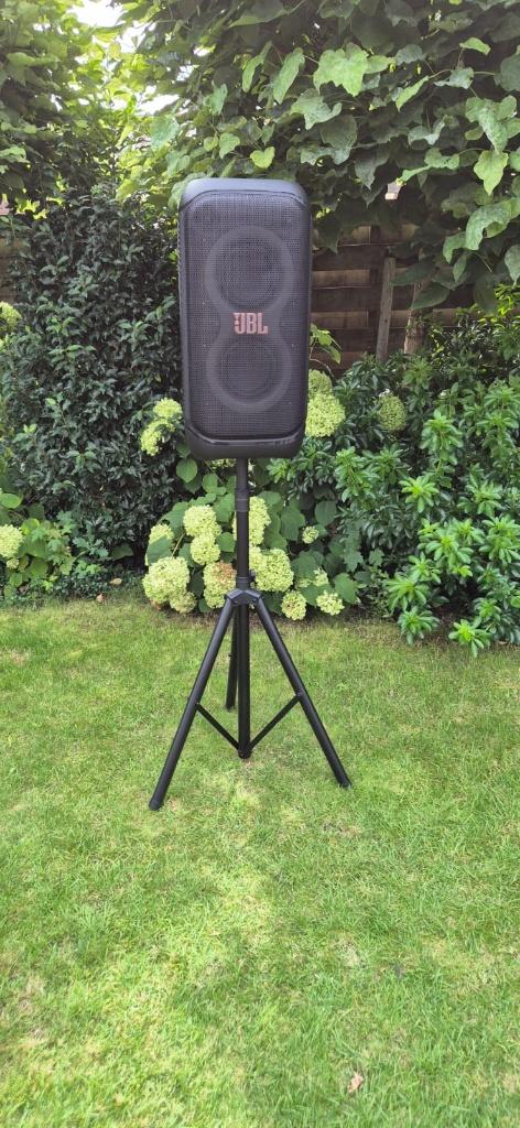 JBL Partybox 320 te Huur