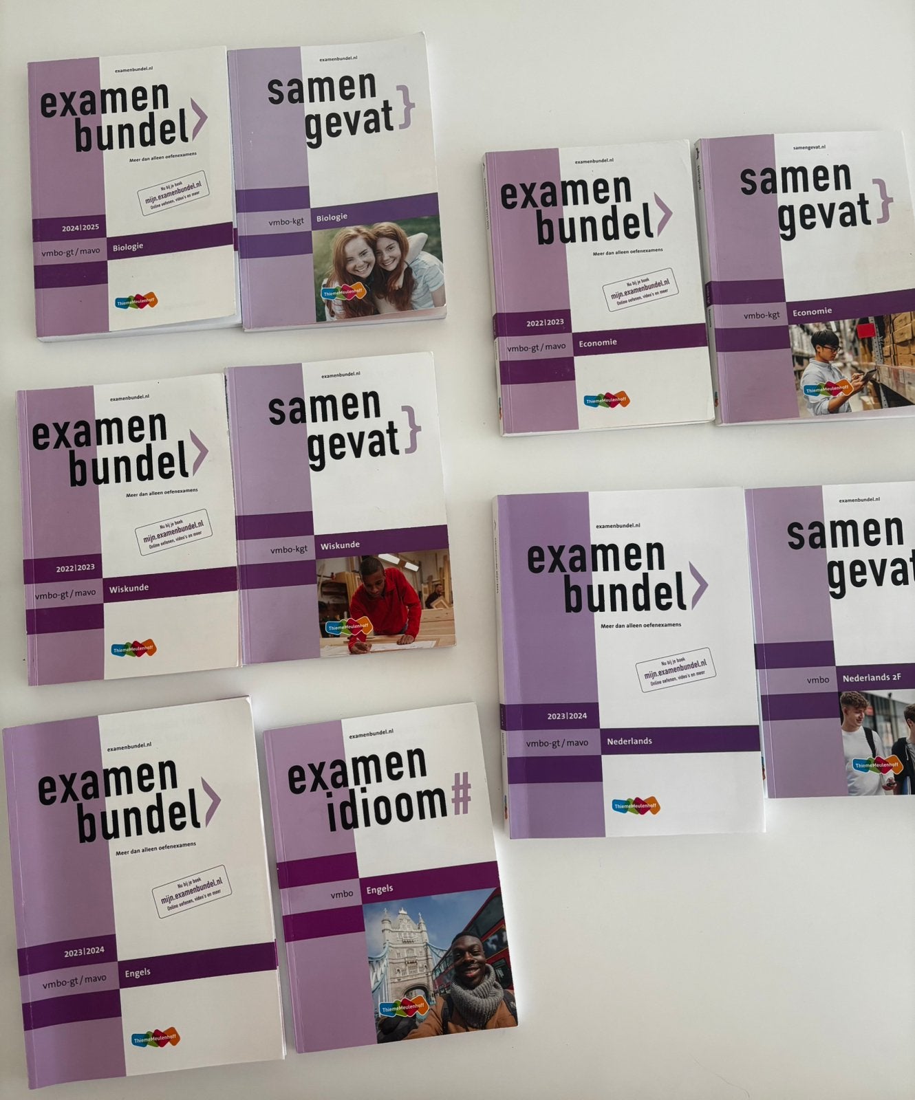 Examenbundels vmbo: Nl En Bio Wis Eco, Ophalen of Verzenden, Beta, Zo goed als nieuw, MBO