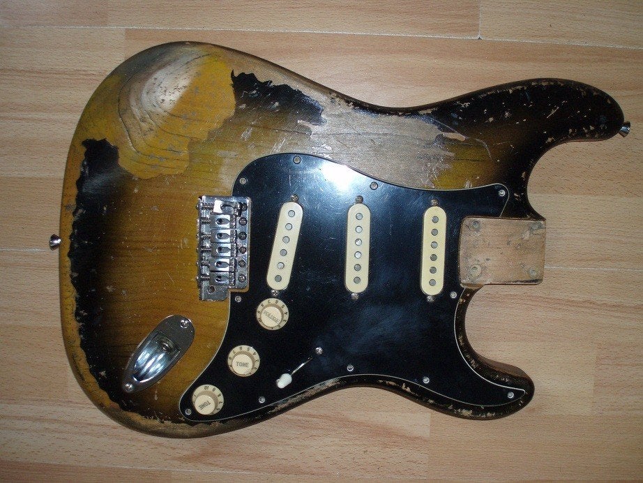 Te ruil mooie relic Stratocaster body, Ophalen of Verzenden, Gebruikt, Elektrische gitaar