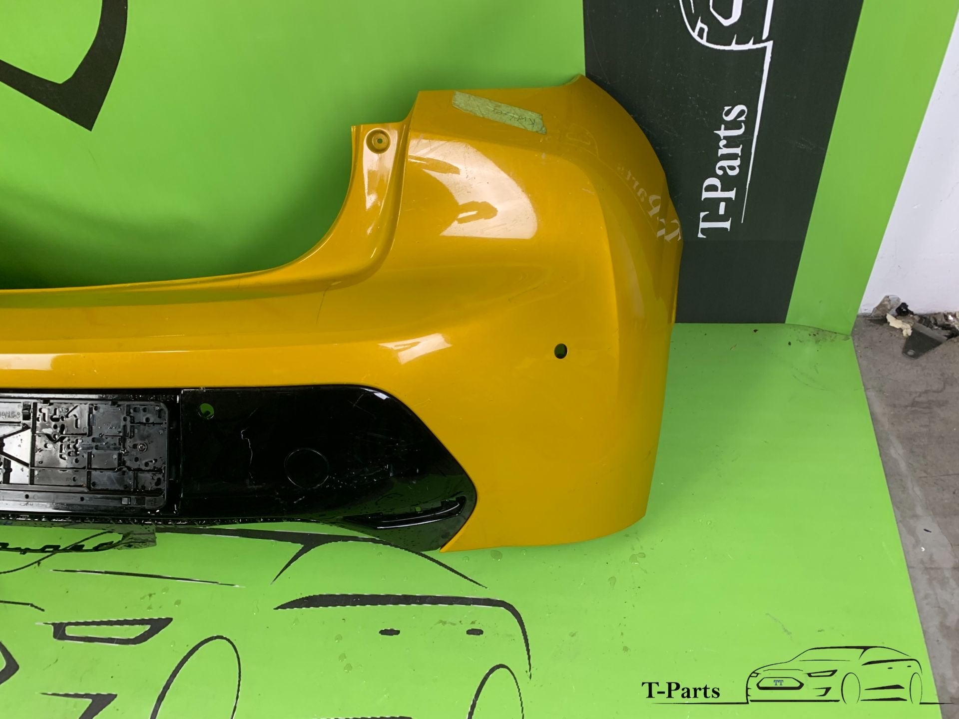 peugeot 208 achterbumper bumper 4X pdc, Info@fabrikant.eu, Ophalen of Verzenden, Bumper, Fabrikant BV