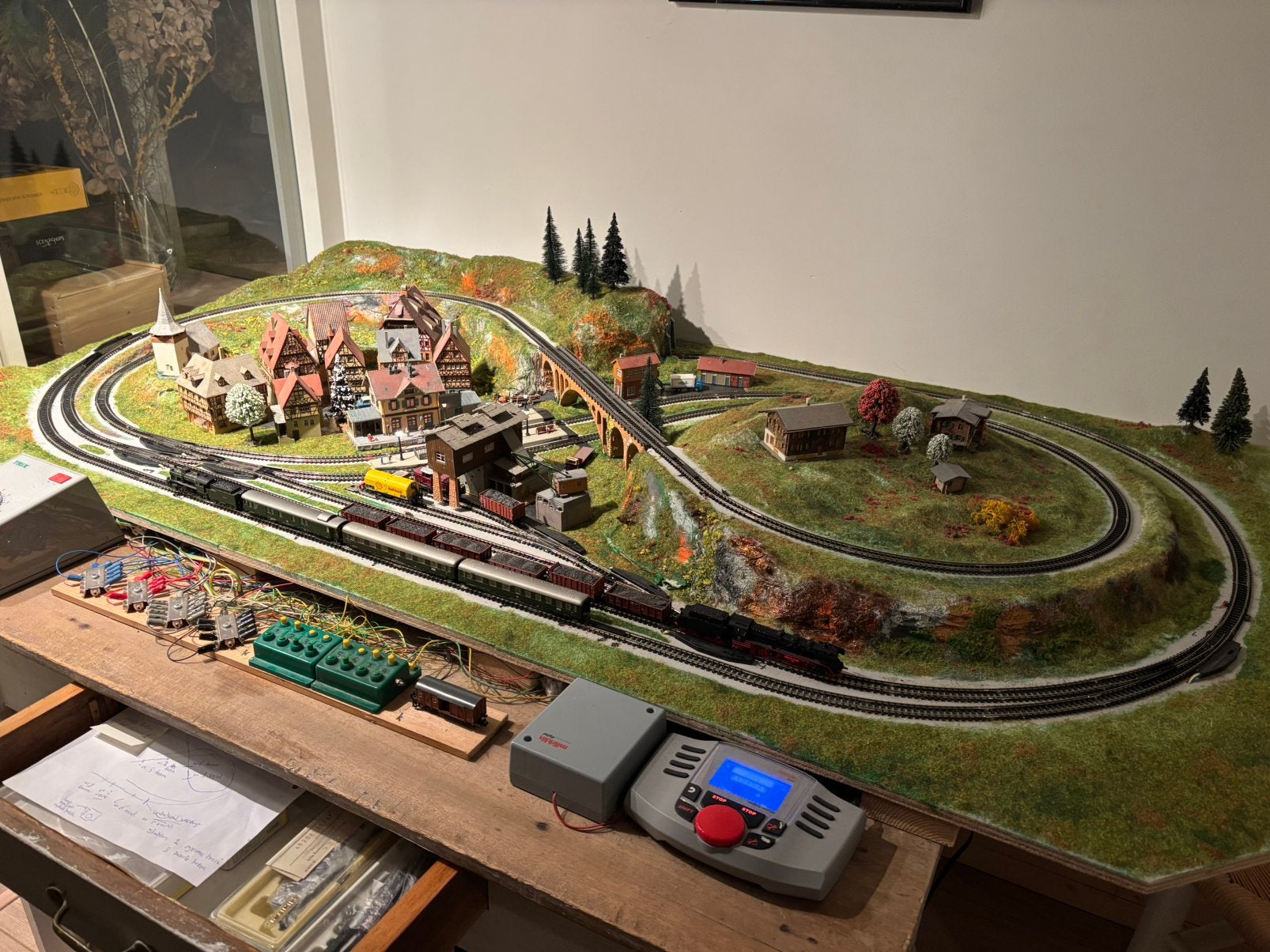 Complete modelbaan minitrix, Hobby en Vrije tijd, Modeltreinen | N-Spoor, Ophalen, Trix, Gelijkstroom, Locomotief