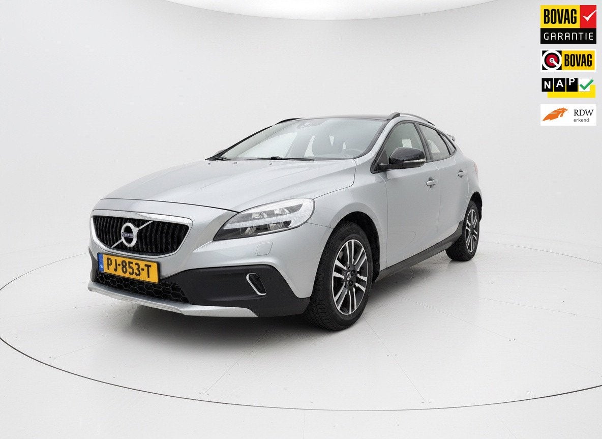 Volvo V40 Cross Country 1.5 T3 Nordic+|Camera|Cruise|Nap|2e, Euro 6, 700 kg, Leder en Stof, Origineel Nederlands