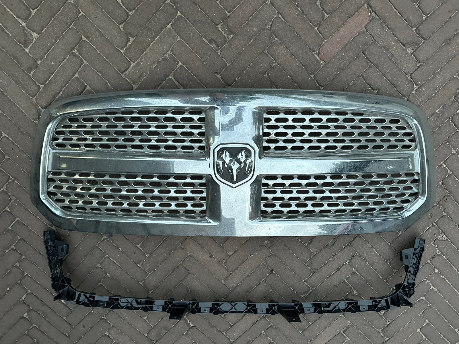 Grill voor Dodge Ram 2014 Laramie, Ophalen, Gebruikt, Voor, Dodge