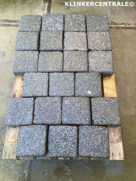 160m2 antraciet natuursteen 20x20x8cm basalttegels koperslak, Bij dit gebruikte product niet te achterhalen, Gebruikt, Bij dit gebruikte product niet te achterhalen