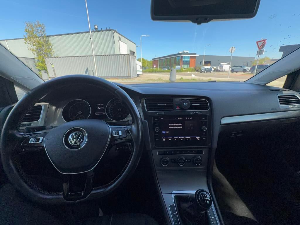 Volkswagen Golf 7 /1.2 TSI 63KW 5D 2015 Zwart, Auto's, Voorwielaandrijving, Zwart, 4 cilinders, 610 kg